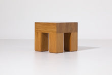 Load image into Gallery viewer, The Versatile Object #1 / Rimu