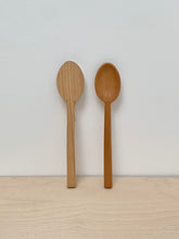 Load image into Gallery viewer, Eating Spoon / Swamp Kauri #2