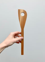 Load image into Gallery viewer, A spatula handmade using native New Zealand Swamp Kauri timber