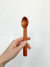 Load image into Gallery viewer, Coffee Scoop / Tōtara