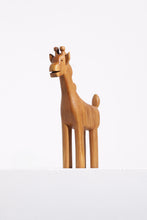Load image into Gallery viewer, Giraffe