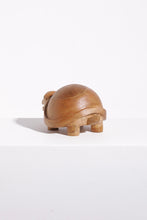 Load image into Gallery viewer, Turtle