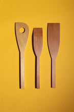 Load image into Gallery viewer, Corner Spatula / Swamp Kauri