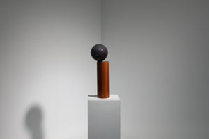 Balanced Lamp / Aubergine