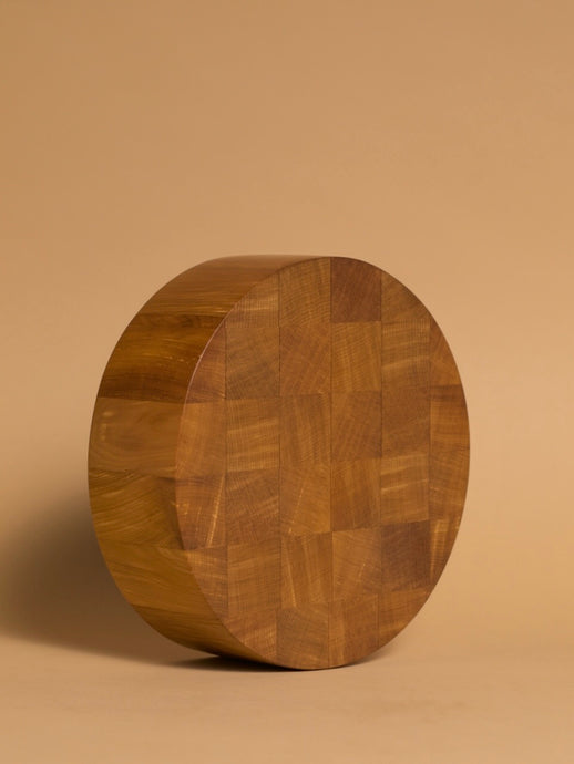 Medium Round End Grain Chopping Board #2 / Swamp Kauri