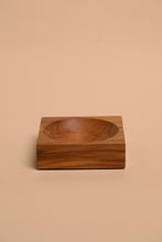 Load image into Gallery viewer, Hemisphere Bowl Rimu #4