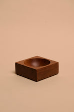 Load image into Gallery viewer, A Bowl handmade using native nz totara timber