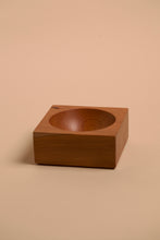 Load image into Gallery viewer, A bowl handmade using native nz timber