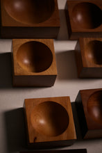 Load image into Gallery viewer, A group of bowls handmade using native nz timber