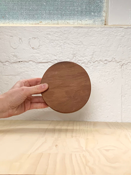 Sample 52 / Chopping Board